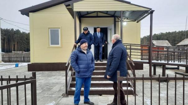 Новый ФАП в Новосибирской области строят при поддержке «Единой России»