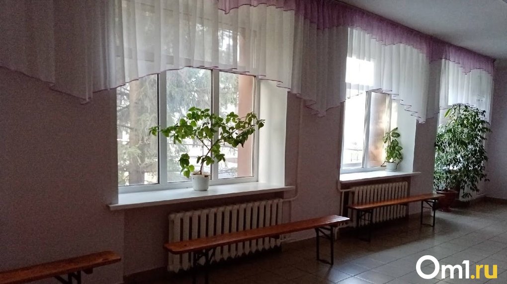 В Омске школьника отвезли в больницу с отравлением наркотиками прямо с уроков