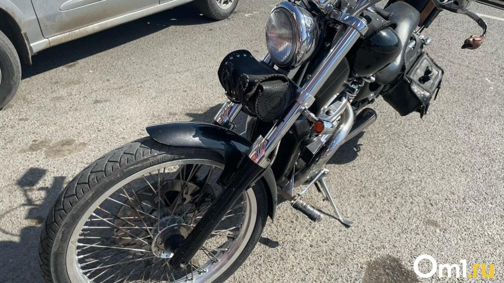 В Омске столкнулись два ребенка на мотоциклах