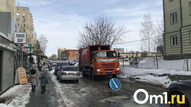 Новосибирское МУП «Спецавтохозяйство» закупило 600 смартфонов за 8,7 млн рублей