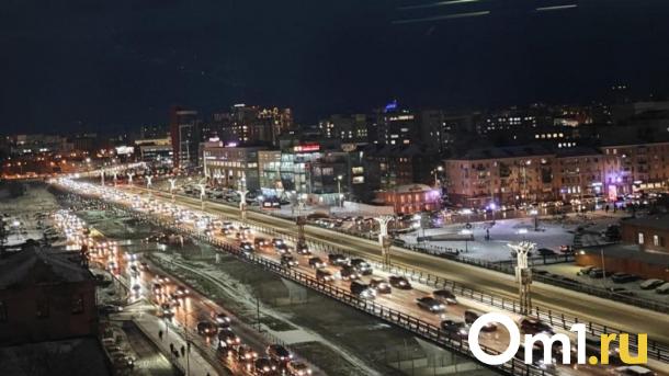 Шестикилометровая пробка парализовала выезд из Новосибирска