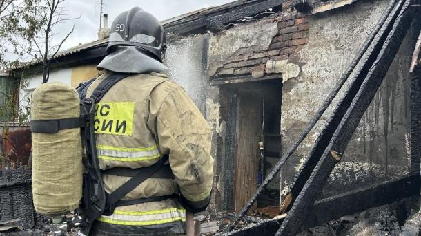 В селе Курносово под Омском сгорел дом двух хозяев
