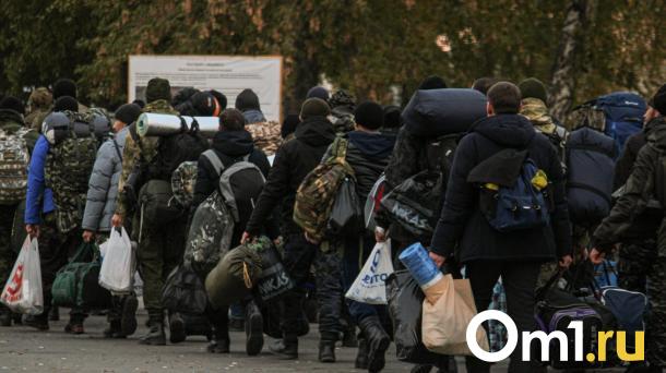 В Омске с 1 августа повысят выплаты для контрактников, отправляющихся на СВО