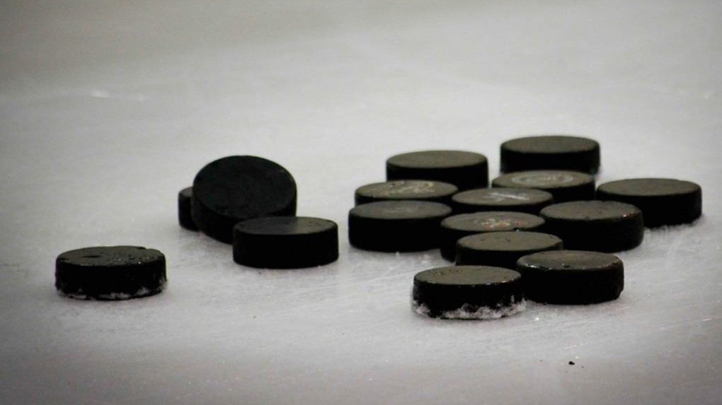 Лондон или Оттава. IIHF выбирает города для МЧМ-2023 по хоккею, который должен был пройти в Омске