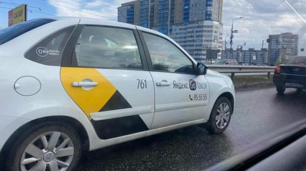 ВИЧ-инфицированный таксист и семь уклонистов, прошёл рейд в новосибирском кафе «Золотой лев»