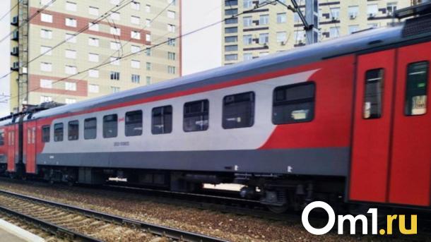 14-летняя девочка пострадала от электропоезда в Искитиме в Новосибирской области