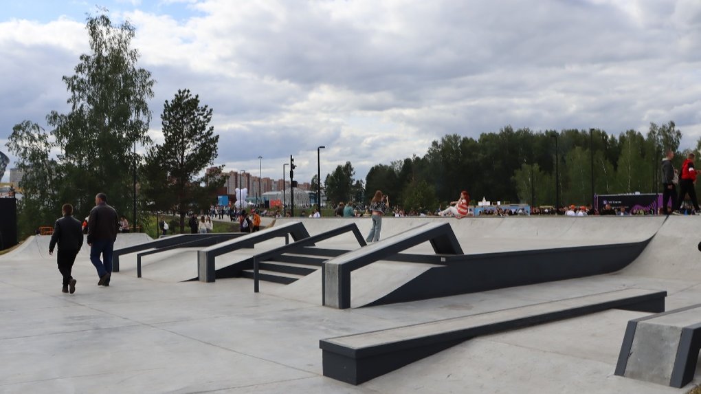 В Новосибирске открылся самый крупный скейтпарк в регионе