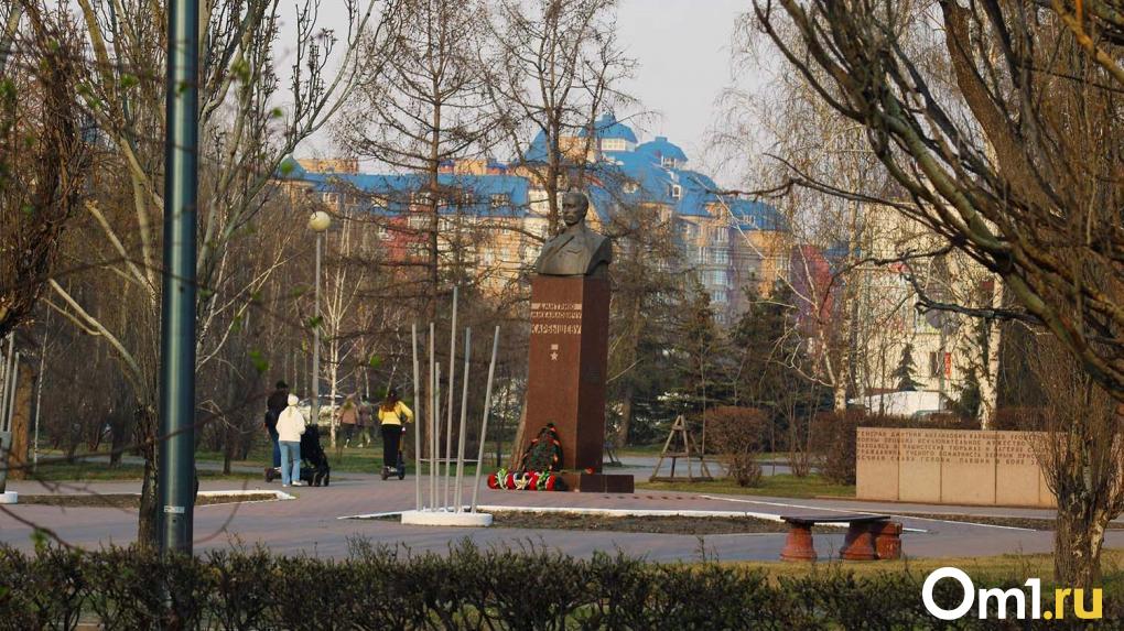 В Омске расширили список памятников, нуждающихся в ремонте