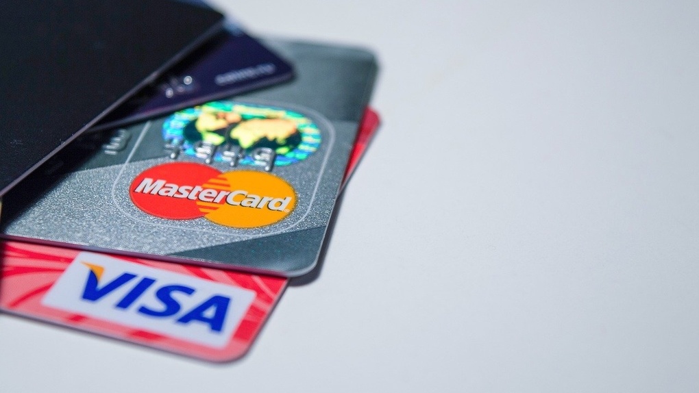 Как будут работать карты Visa и Mastercard в условиях санкций рассказали новосибирцам
