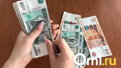 Омичи раньше достигают пика зарплат, чем жители Москвы и Санкт-Петербурга