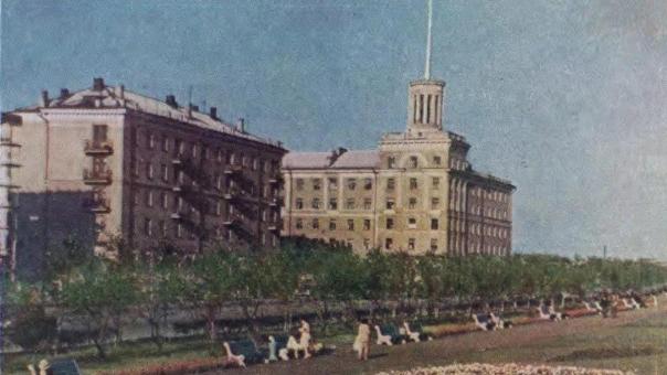 Министр образования Иван Кротт показал, как выглядел Омск в 1961 году