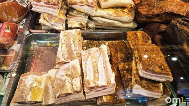 На омском Левобережье нелегально продавали мясо