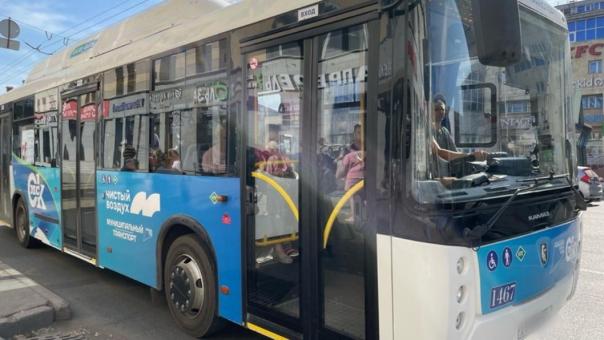 В Новосибирске открыли тендер на 5 новых автобусов за 115 миллионов рублей