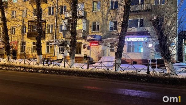 Омские подростки держат в страхе весь подъезд жилого дома