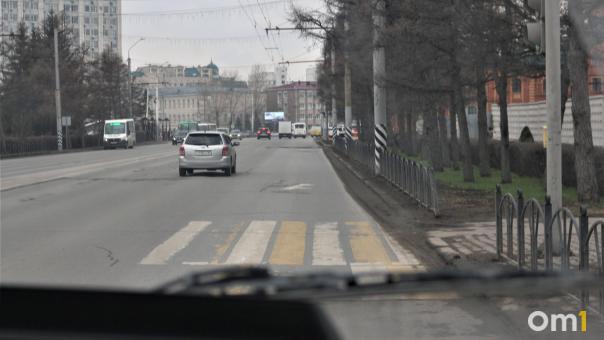 Разметка на омских дорогах появится в конце апреля