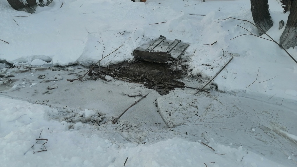 Порыв горячей воды в Омске.