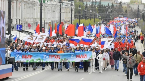В первомайском шествии приняли участие 19 тысяч омичей