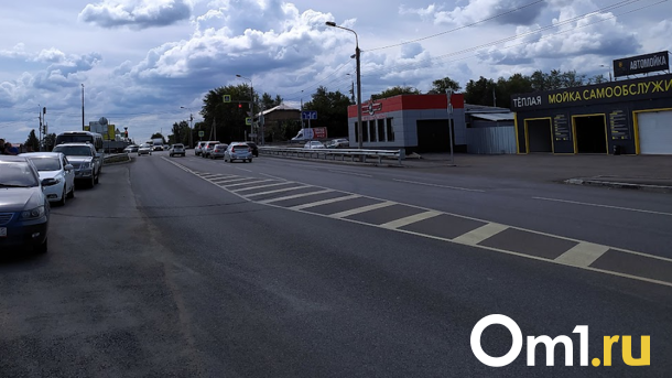 В Новосибирске замечены серьёзные очереди на автомойках из-за потепления