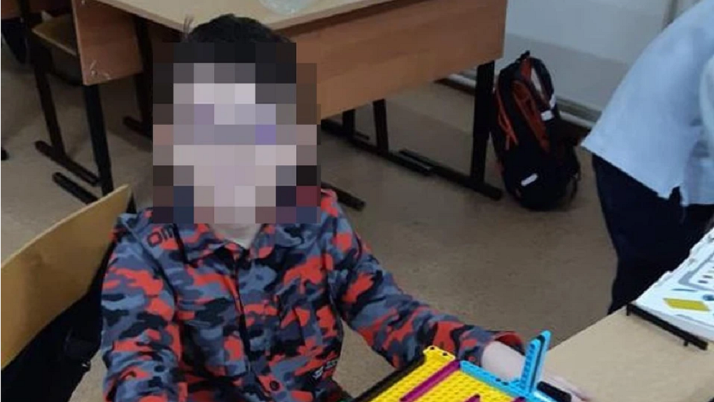 «Грозились продать его на сайте»: жительница Новосибирска заявила о травле её 9-летнего сына в школе