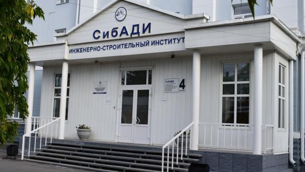 Ректор СибАДИ получал зарплату в 223 тысячи рублей в месяц