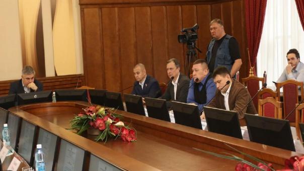 Депутаты Заксобрания Новосибирской области обратятся в Госдуму РФ