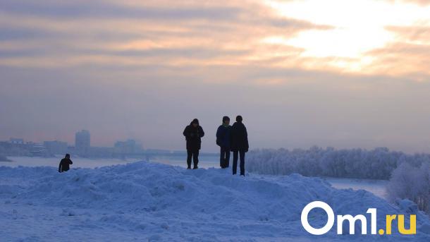 Сильные перепады и гололёд: погода готовит омичам неприятный сюрприз