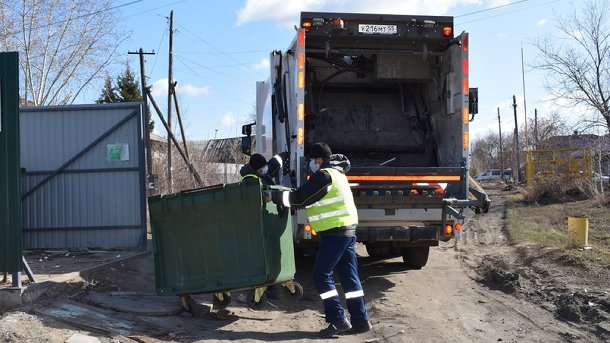 Омский регоператор ведёт работу по взысканию мусорных долгов