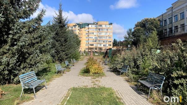 Омский заяц из Городского сада перебрался к Александру Первому
