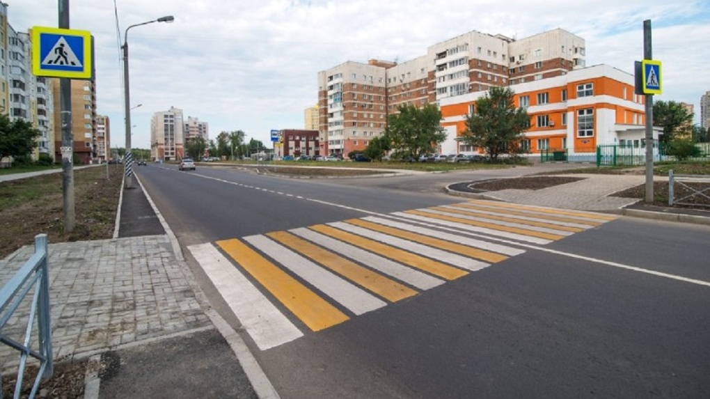 Обновлять дорожную разметку в Омске начнут в апреле. Полный список