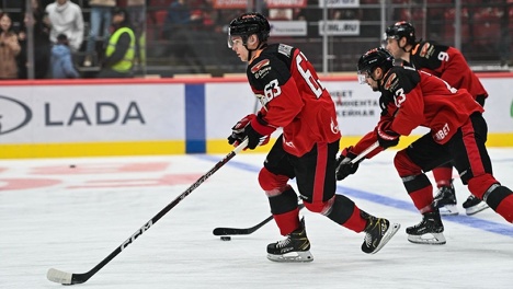 Омский «Авангард» разгромил челябинский «Трактор»