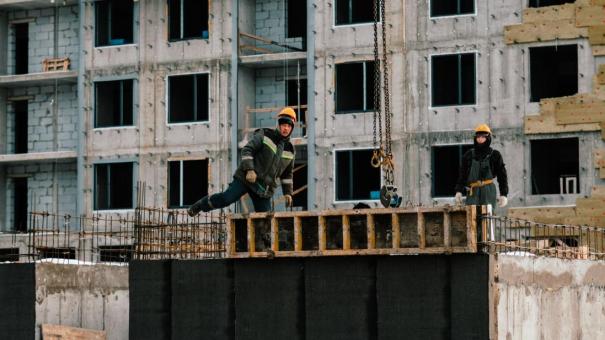 Новосибирские власти взыскали 115 миллионов рублей с застройщиков концессионных школ