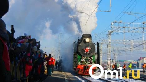 В Омск 1 декабря приедет поезд Деда Мороза