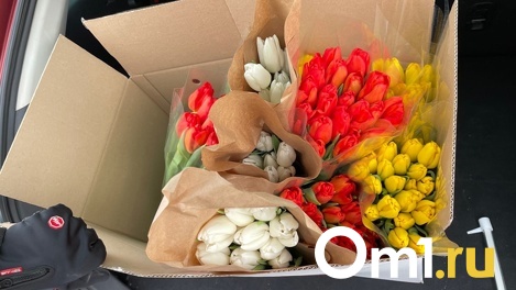 Узнали, на сколько подорожали цветы в Омске перед 8 марта