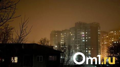 Омск заволокло мистическим туманом