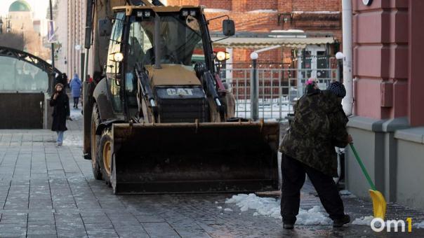 В Омске аномальное тепло: синоптики предупреждают о рисках из-за таяния снега