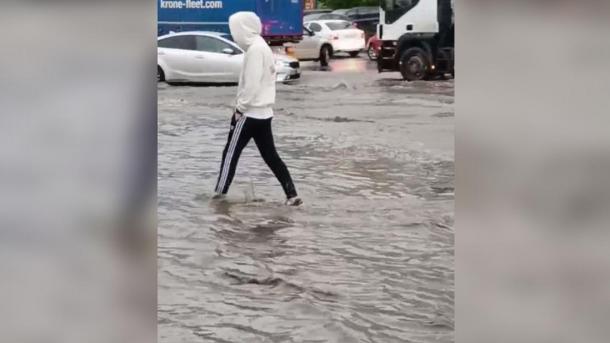 Одну из затапливаемых улиц Новосибирска оборудуют ливнёвками