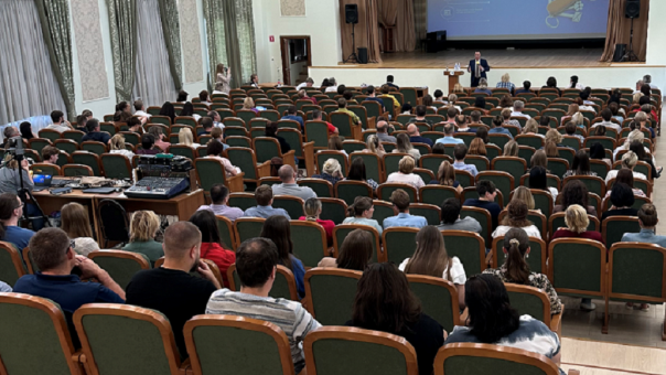 Новикомбанк провёл уроки финграмотности для сотрудников концерна «Созвездие»