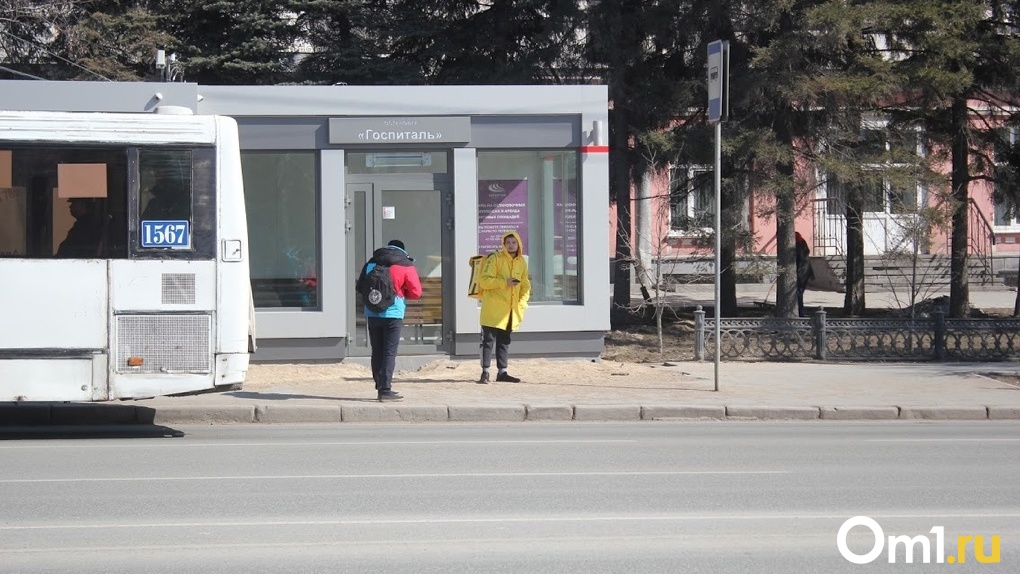 В мэрии Омска прокомментировали закрытие тёплых остановок