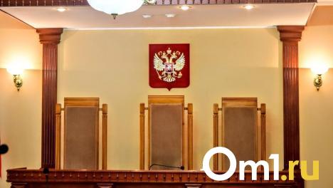 Двум молодым омичам, которые работали на мошенников, вынесли приговор