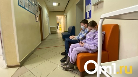Из-за омикрона больницы в Омске прекращают оказывать плановую помощь