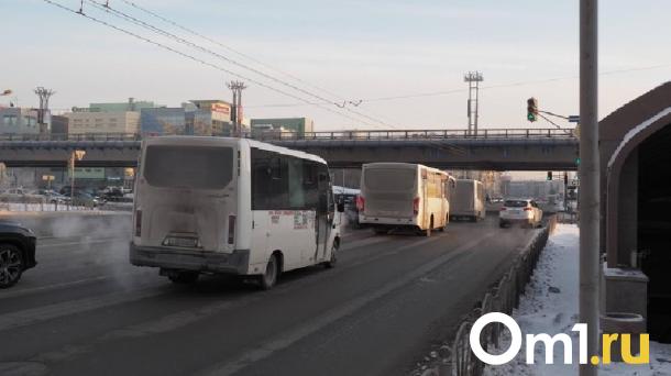 «Может наступить реальная катастрофа»: омские маршрутчики обратились к Хоценко