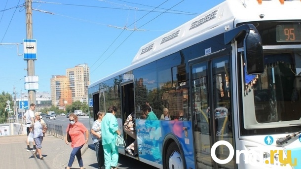 В Омске меняют маршрут движения общественного транспорта из-за ремонта метромоста