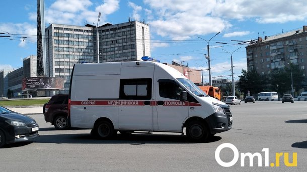 В Новосибирске школьница и её знакомый умерли в квартире от отравления