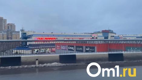 В новое здание рядом с омским «Триумфом» уже начали искать арендаторов