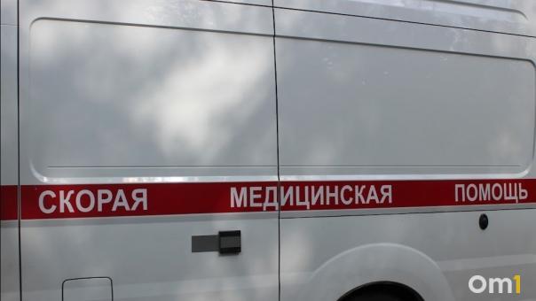 Бердское шоссе встало в пробке: из-за массовой аварии образовался затор