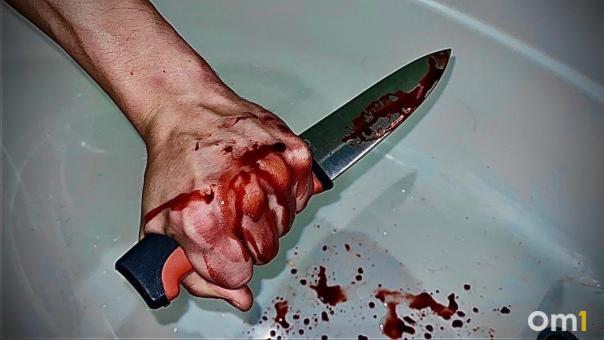 Ранее судимый омич убил мать своего 6-летнего сына, находившегося в соседней комнате