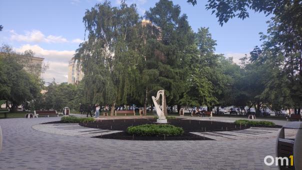 Новосибирцы услышат симфонию Шостаковича возле театра оперы и балета