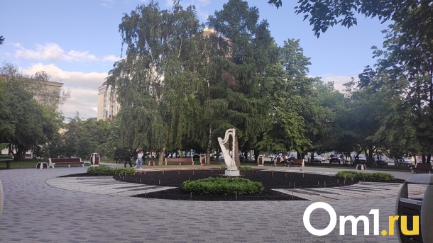 Новосибирцы услышат симфонию Шостаковича возле театра оперы и балета