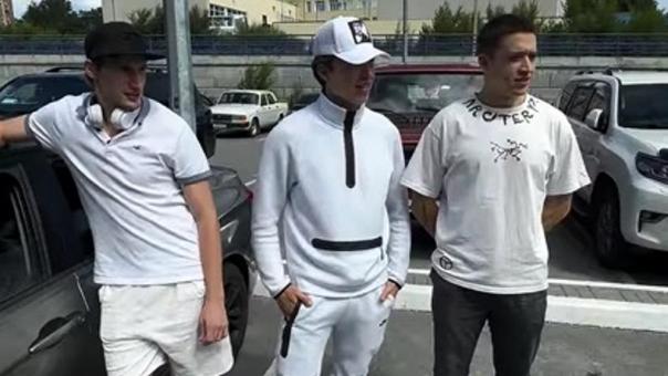 «Бабки крутятся»: игроки фарм-клуба «Авангарда» рассказали о своём заработке