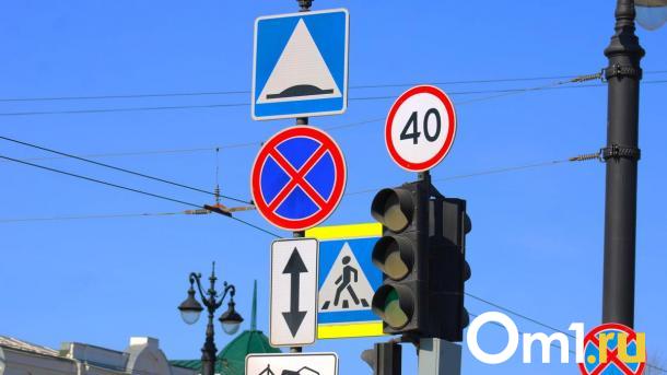 Светофоры на бульваре Архитекторов в Омске перенастроили ради лучшего трафика